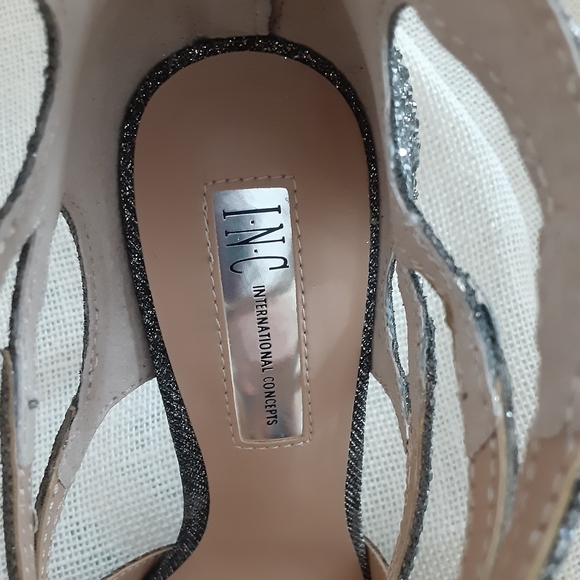 NEW Rhinestone shoes - Picture 6 of 6